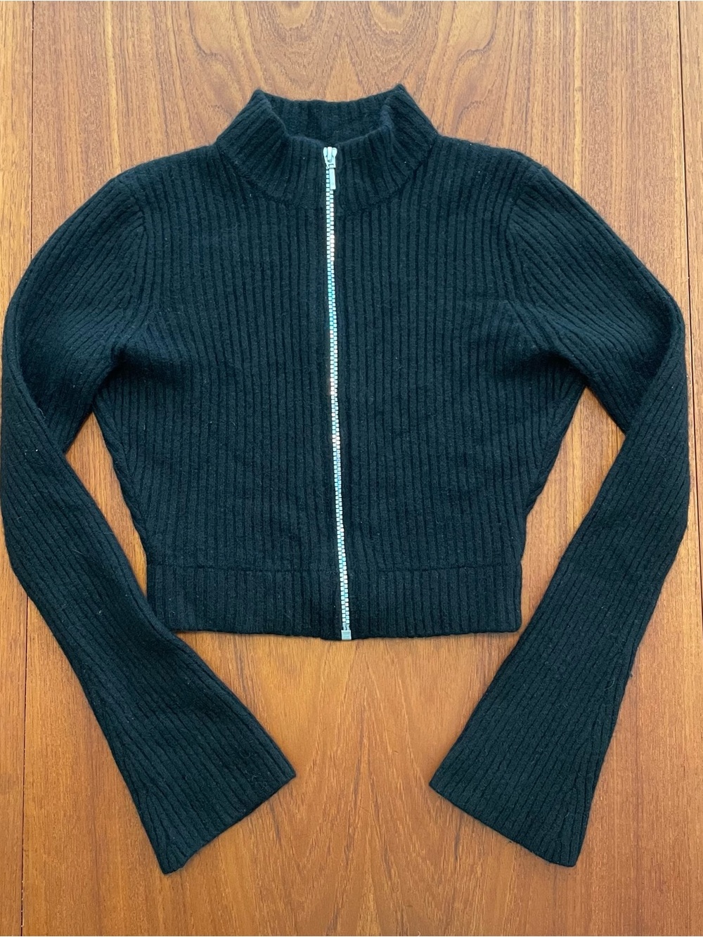 Threads of Privilege Streetwear PRVLG Cashmere Ribbed Zip Cropped Sweater XS